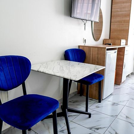Apartamento Laos Istanbul Town Hause Exterior foto